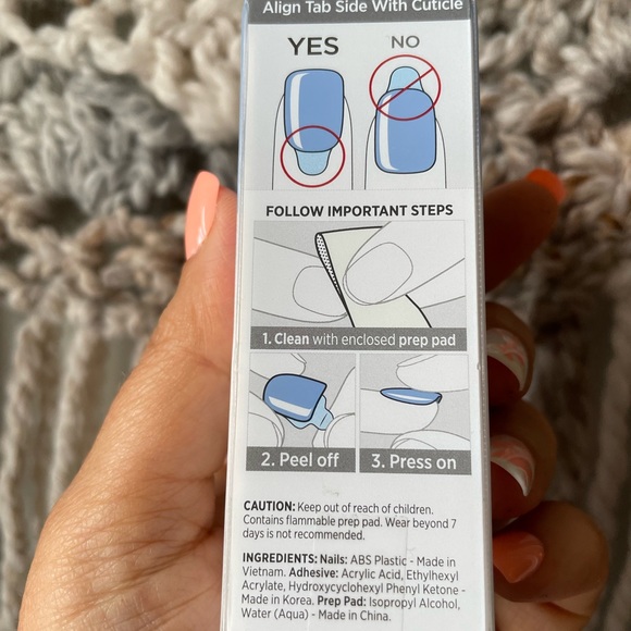 Impress Press on Nails Short Square Baby Blue Nails NEW - Picture 5 of 7